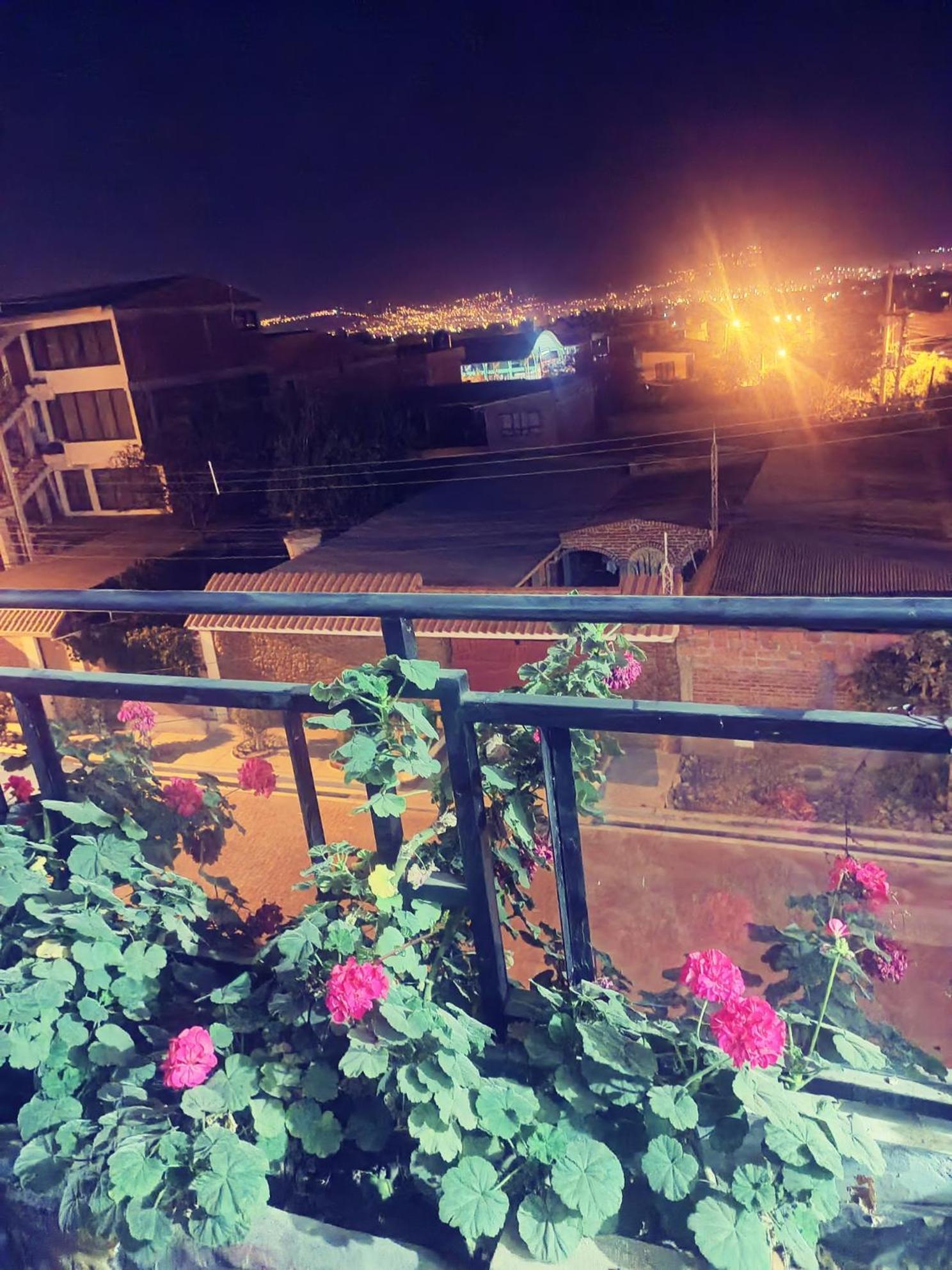 Casa Qura Qura Hostel Cochabamba Luaran gambar